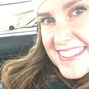 Meet your Posher, Candice